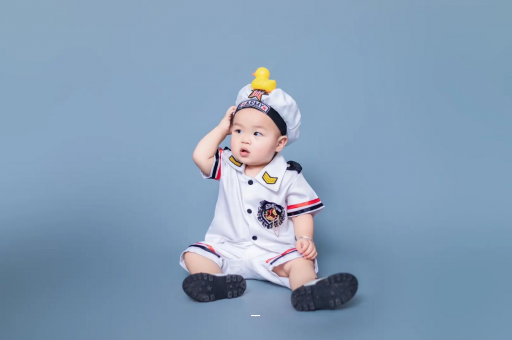 晋江宝宝老摇头怎么回事